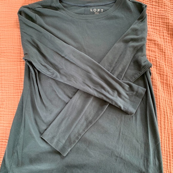 LOFT Long Sleeve T - Picture 2 of 3